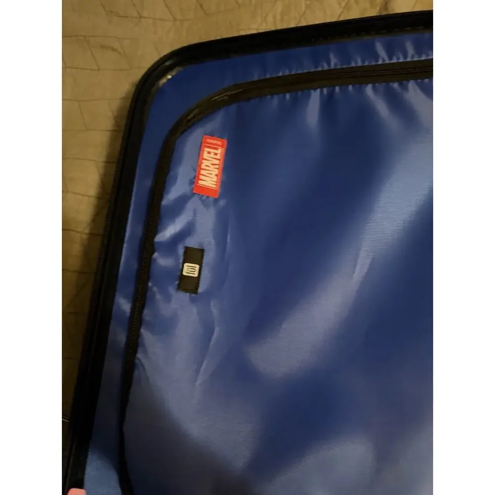 Marvel Spider-Man Blue Spinner Rolling Suitcase w/ Handle
